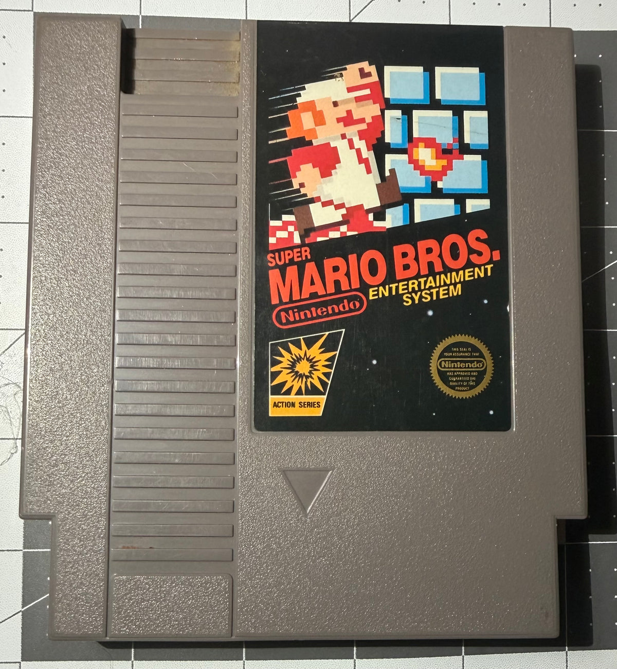 Super Mario Bros - 5 Screw - Nintendo NES (Loose)