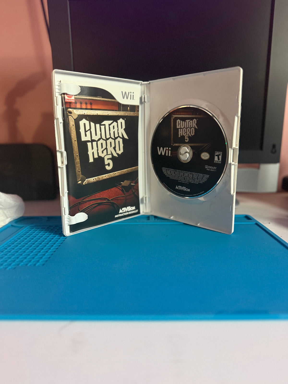Guitar Hero 5 - Nintendo Wii (CIB)